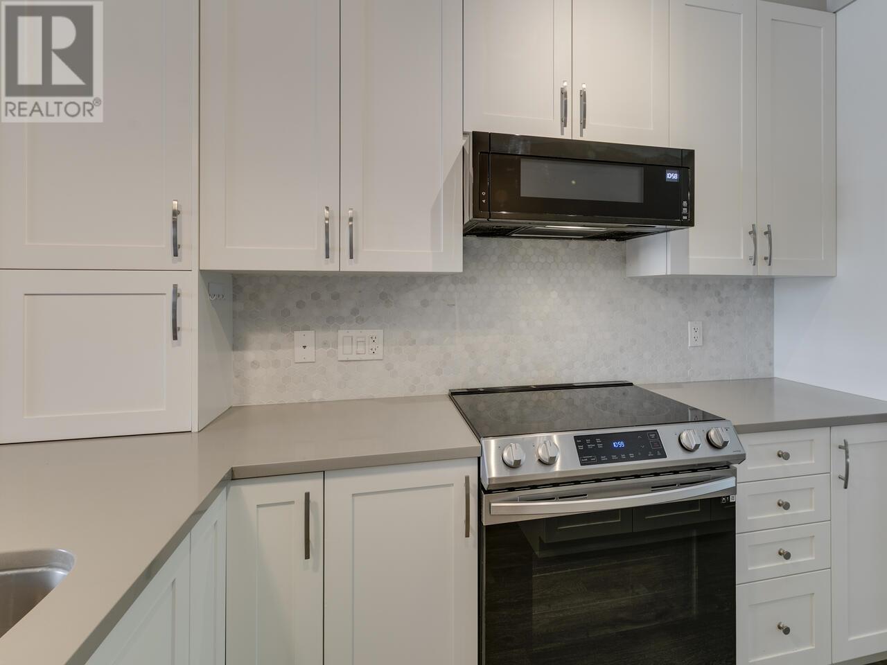 38326 EAGLEWIND BOULEVARD, Squamish