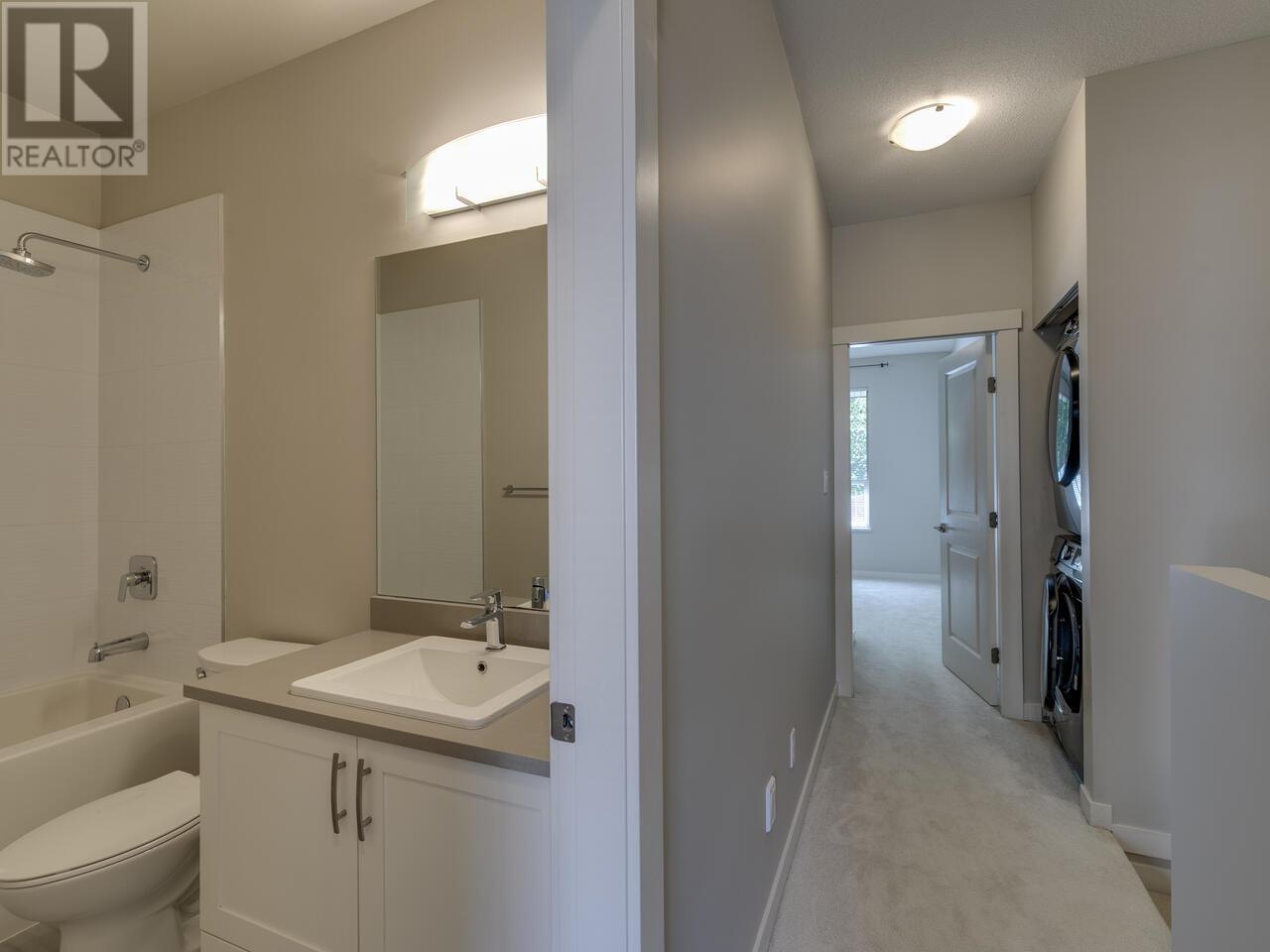 38326 EAGLEWIND BOULEVARD, Squamish