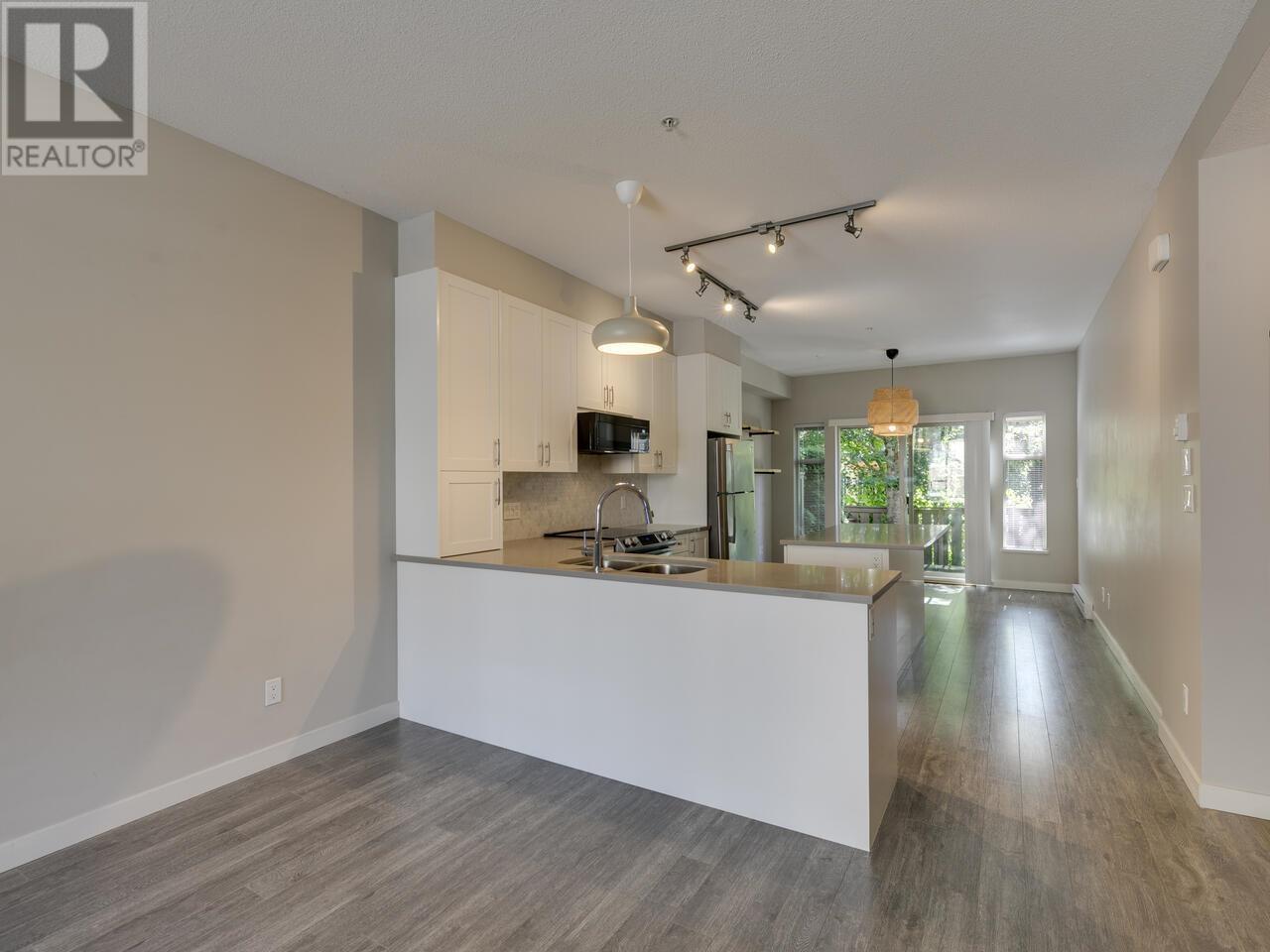 38326 EAGLEWIND BOULEVARD, Squamish