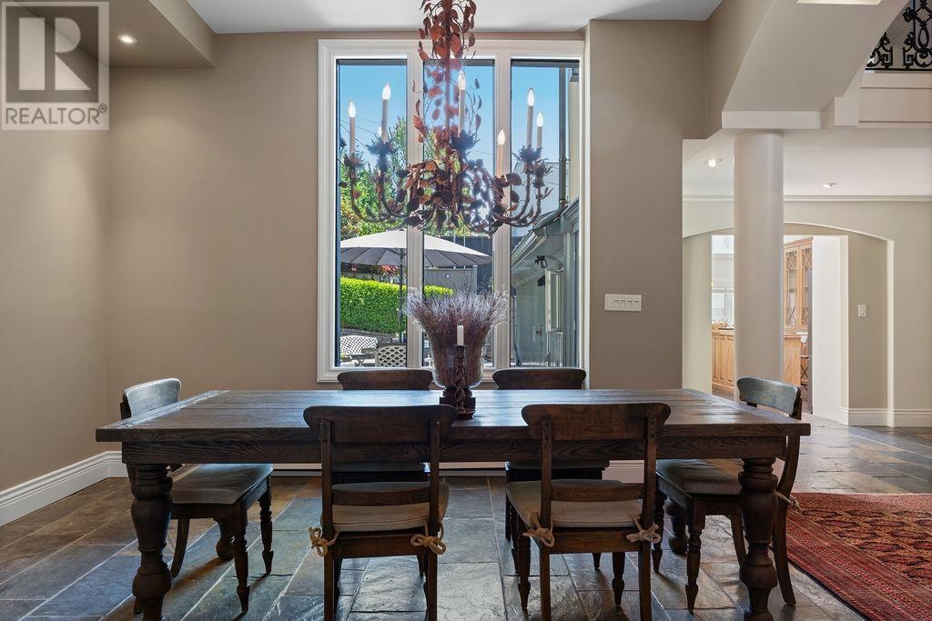 Photo 13 of 284 Sandringham Crescent, North Vancouver BC