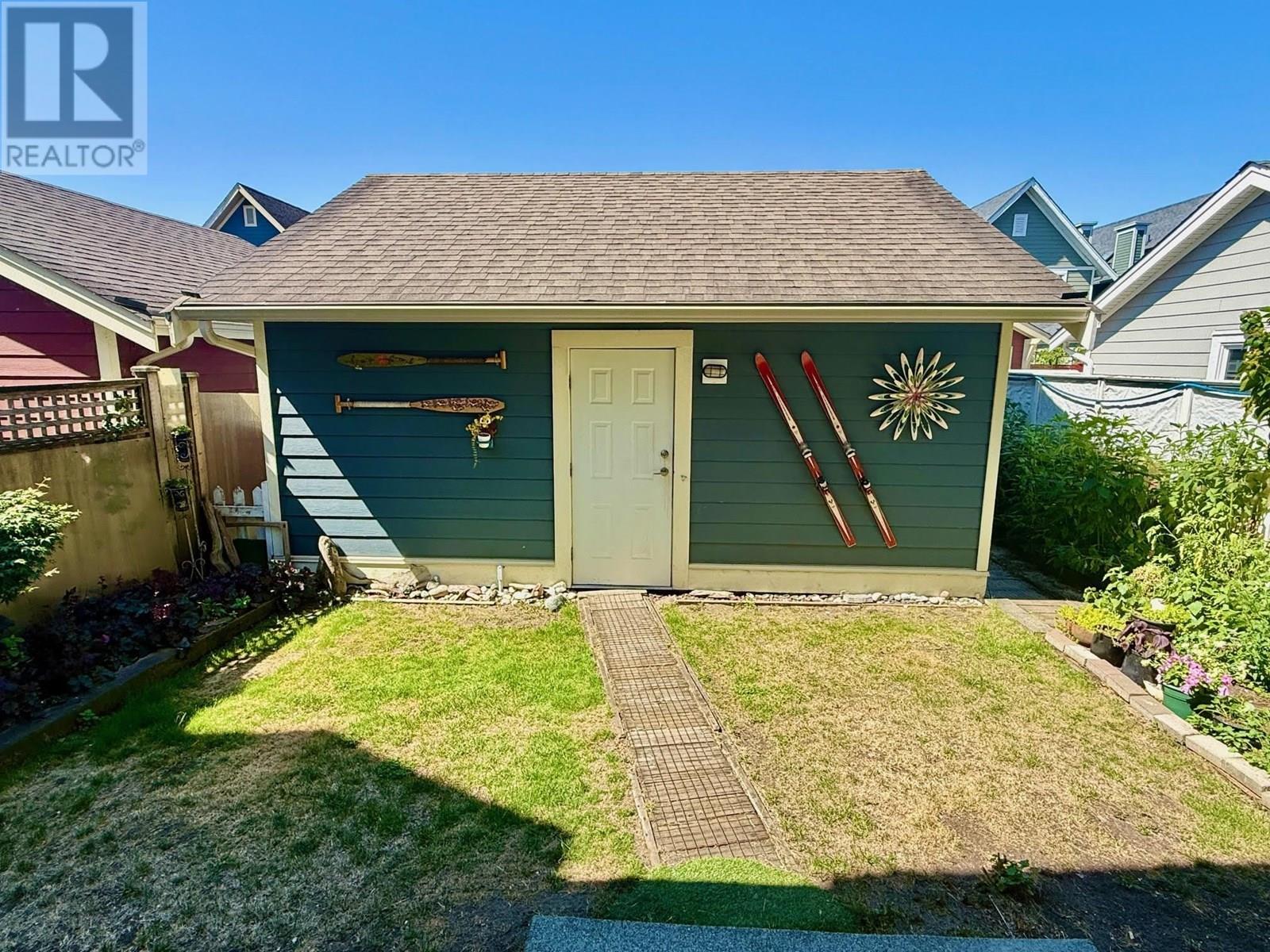 Photo 30 of 214 Jensen Street, New Westminster BC
