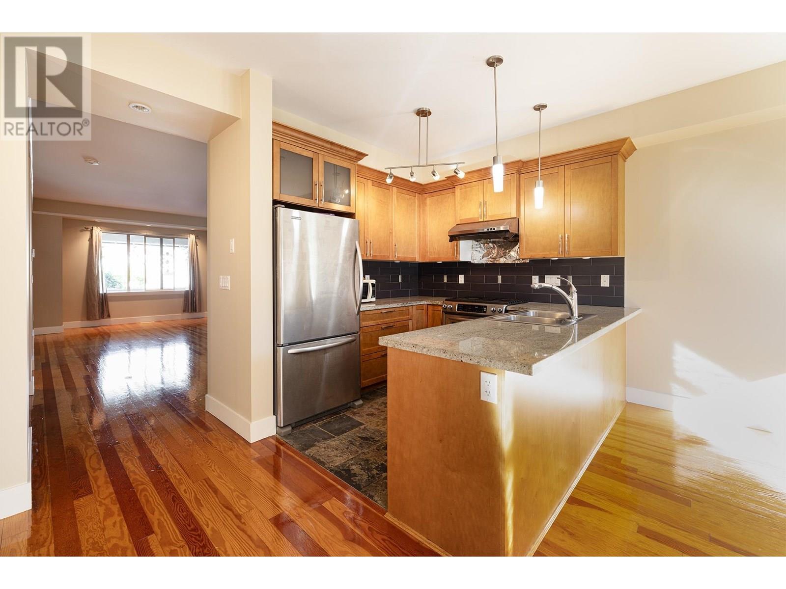 Photo 20 of 214 Jensen Street, New Westminster BC