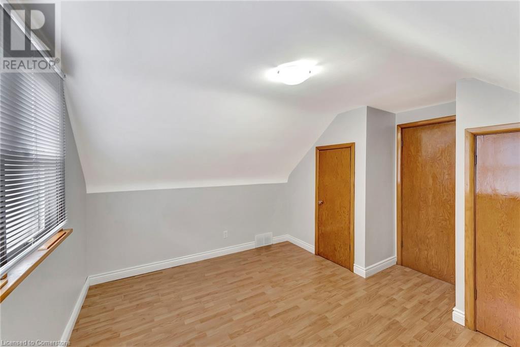 Photo 1 of 317 Highland Road W Unit Upper, Hamilton ON
