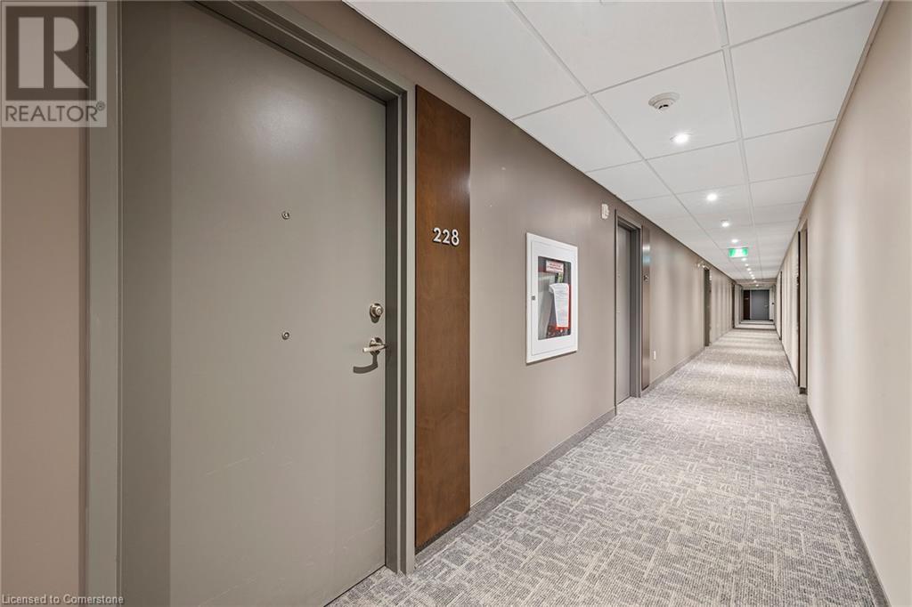 Photo 2 of 1 Redfern Avenue Unit 228, Hamilton ON
