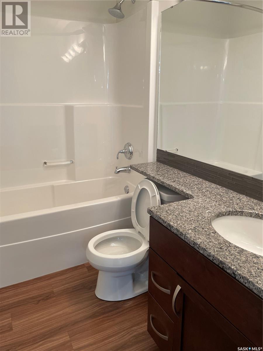 Photo 16 of 117 1220 Blackfoot Drive, Regina SK