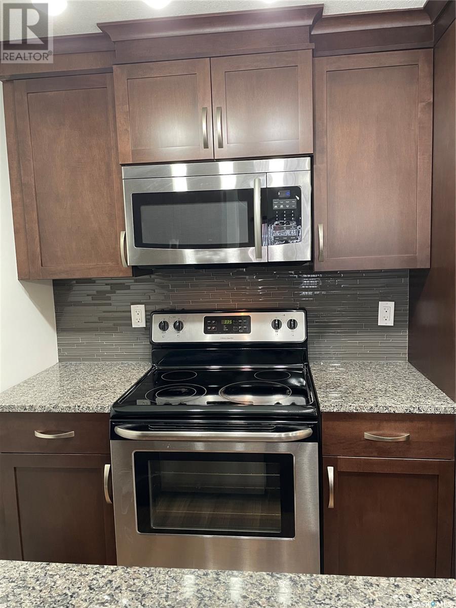 Photo 15 of 117 1220 Blackfoot Drive, Regina SK