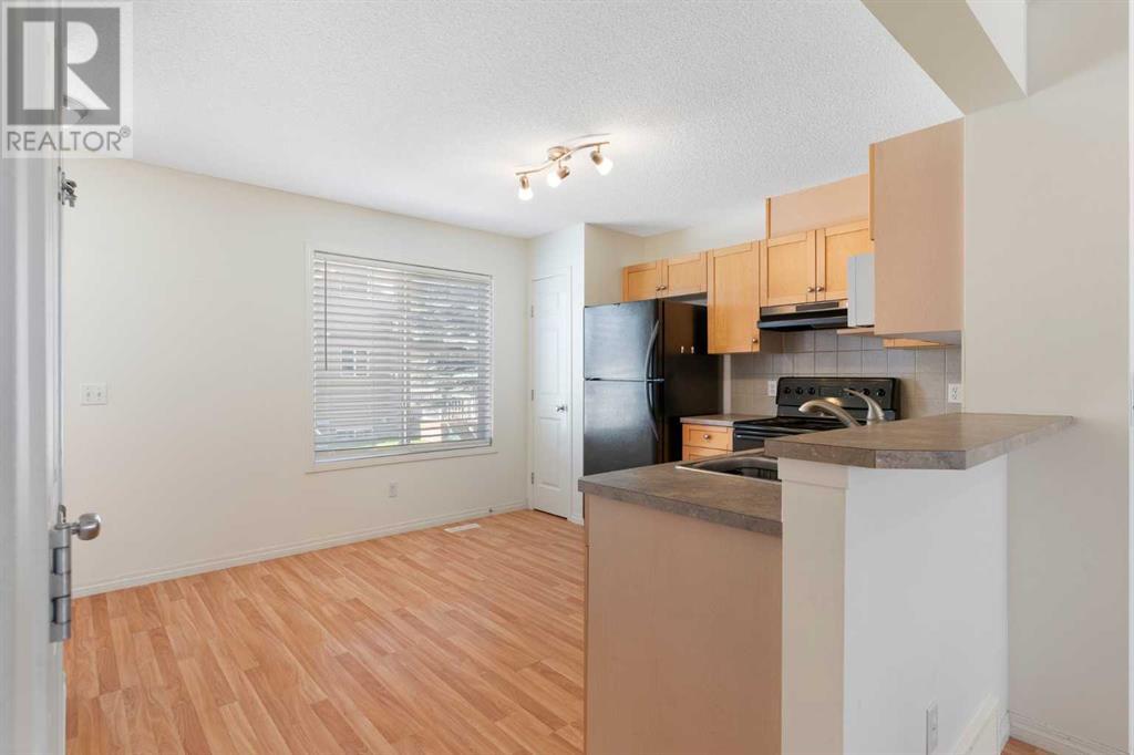 119 Royal Birch Villas NW, Calgary, Alberta