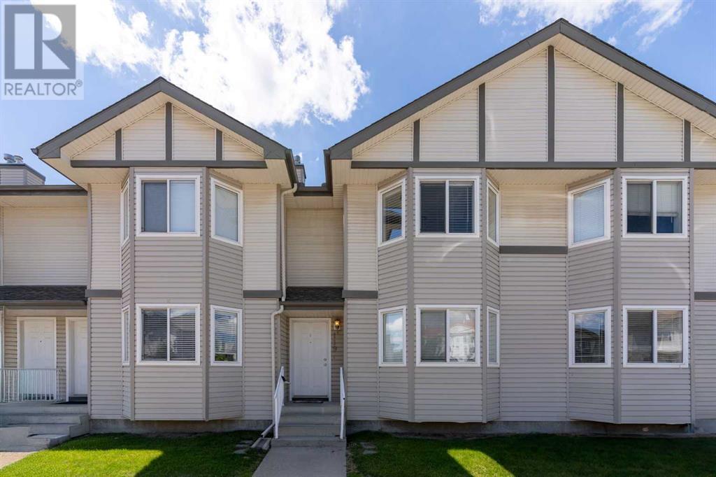 Single Family House for Sale in  Royal Birch Villas NW Royal Oak Calgary 