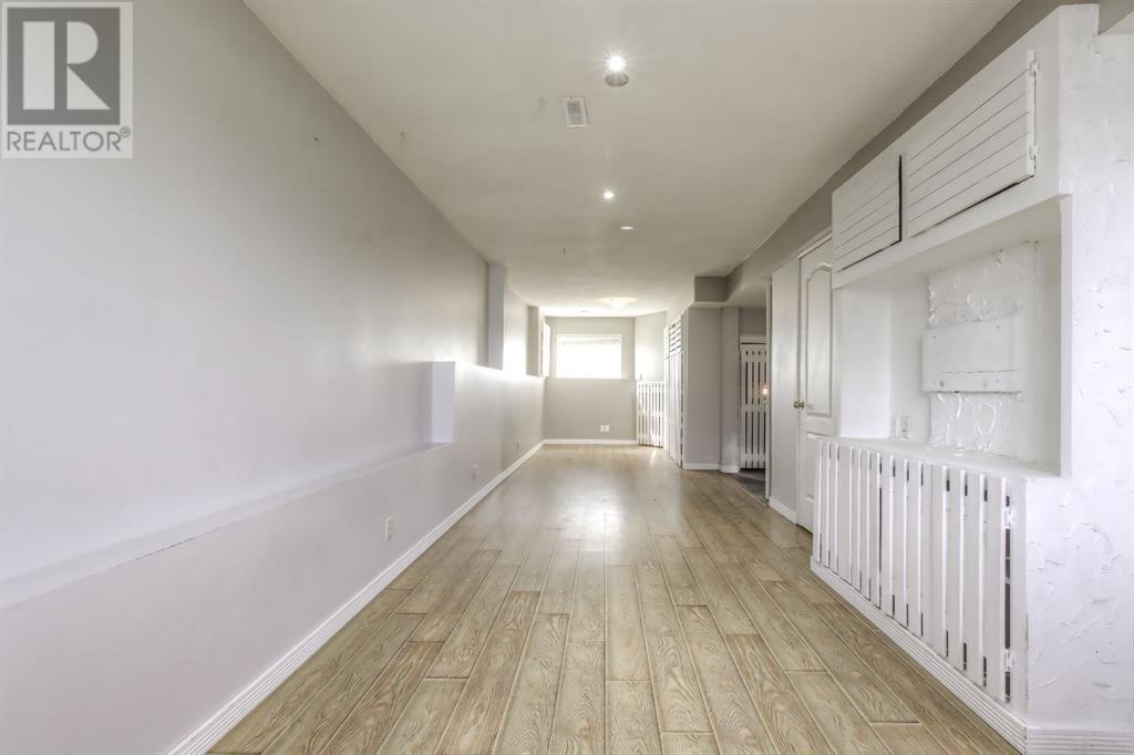 Single Family House Bi-level for Sale in  Hidden Spring Circle NW Hidden Valley Calgary 