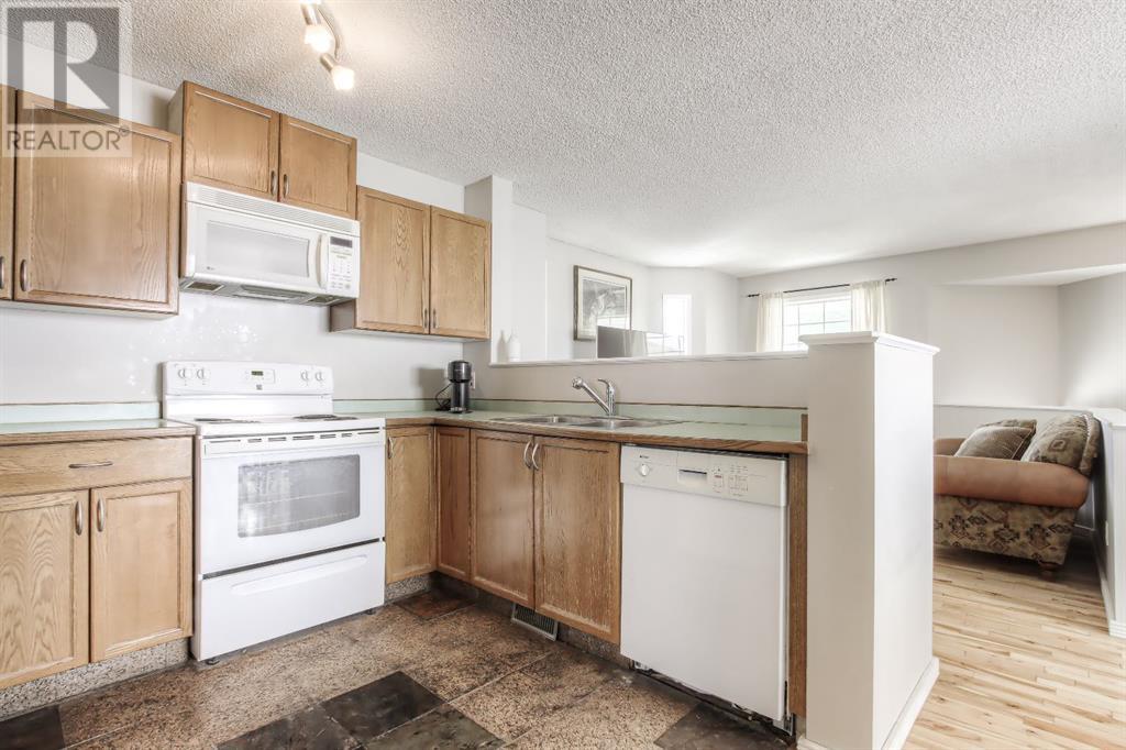 Single Family House Bi-level for Sale in  Hidden Spring Circle NW Hidden Valley Calgary 