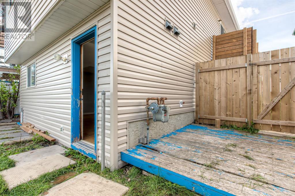 Single Family House Bi-level for Sale in  Hidden Spring Circle NW Hidden Valley Calgary 