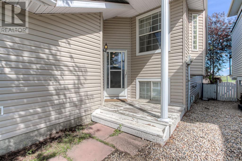 Single Family House Bi-level for Sale in  Hidden Spring Circle NW Hidden Valley Calgary 
