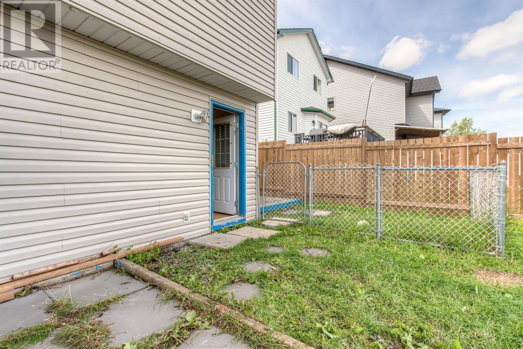 Single Family House Bi-level for Sale in  Hidden Spring Circle NW Hidden Valley Calgary 