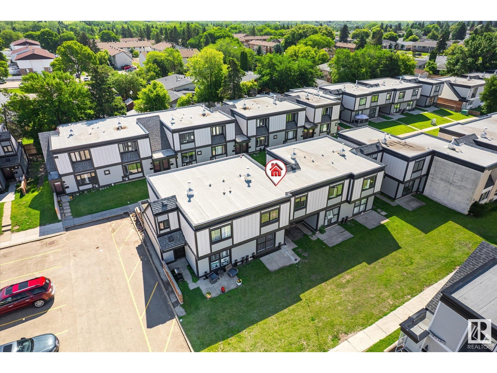 Photo 33 of 162 3308 113 Av Nw, Edmonton AB