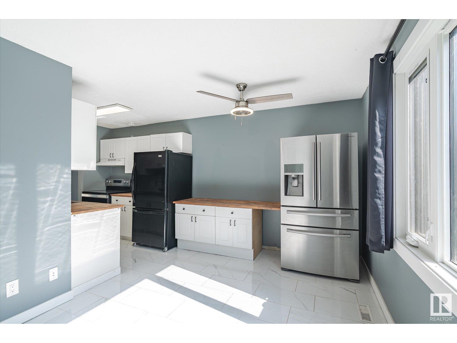 Photo 6 of 162 3308 113 Av Nw, Edmonton AB