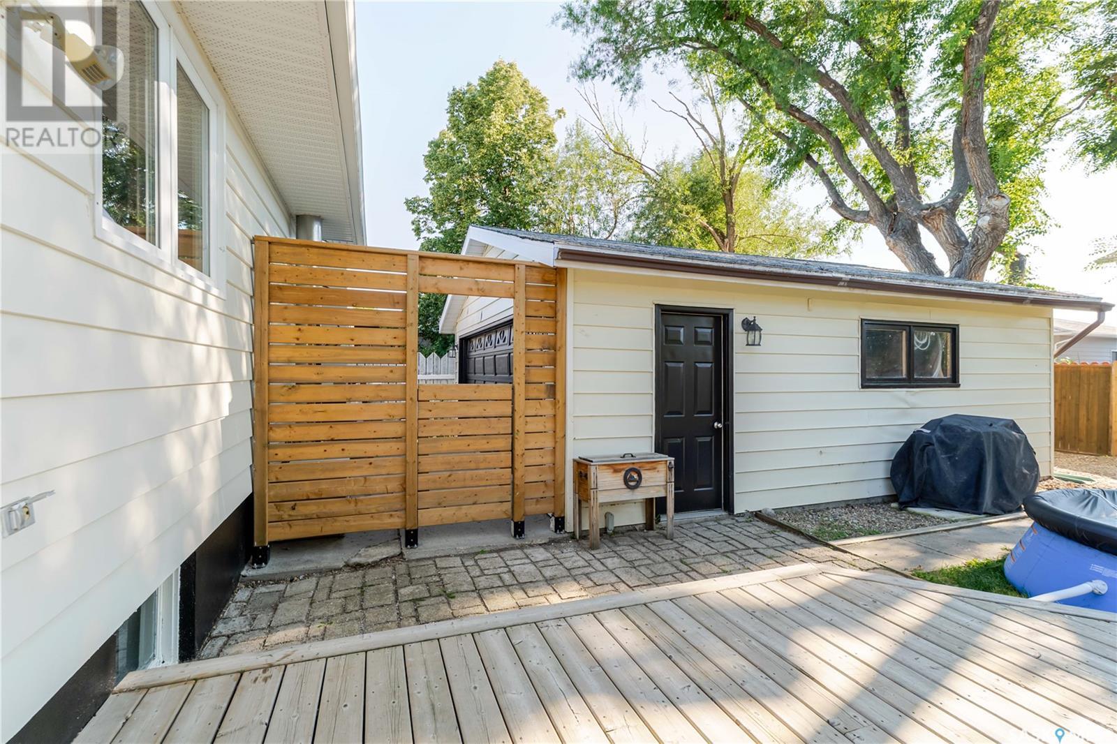 Photo 43 of 1363 Queen Crescent, Moose Jaw SK