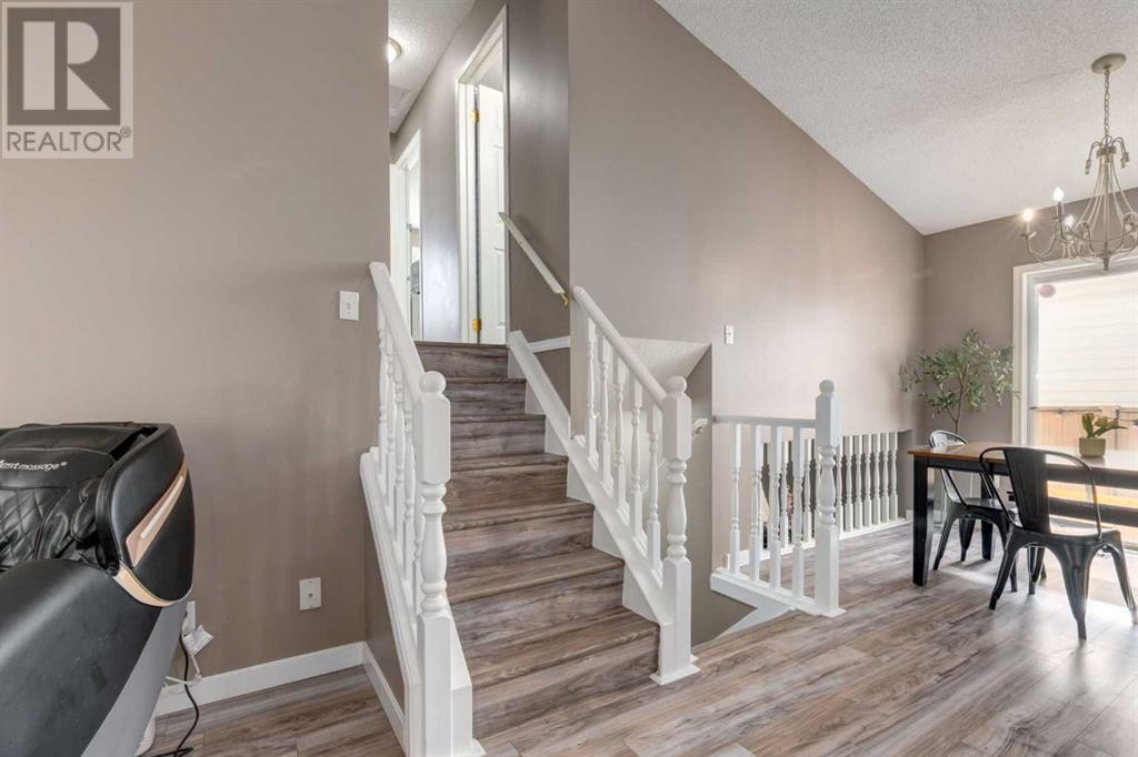 Single Family House 4 Level for Sale in  Los Alamos Place NE Monterey Park Calgary 