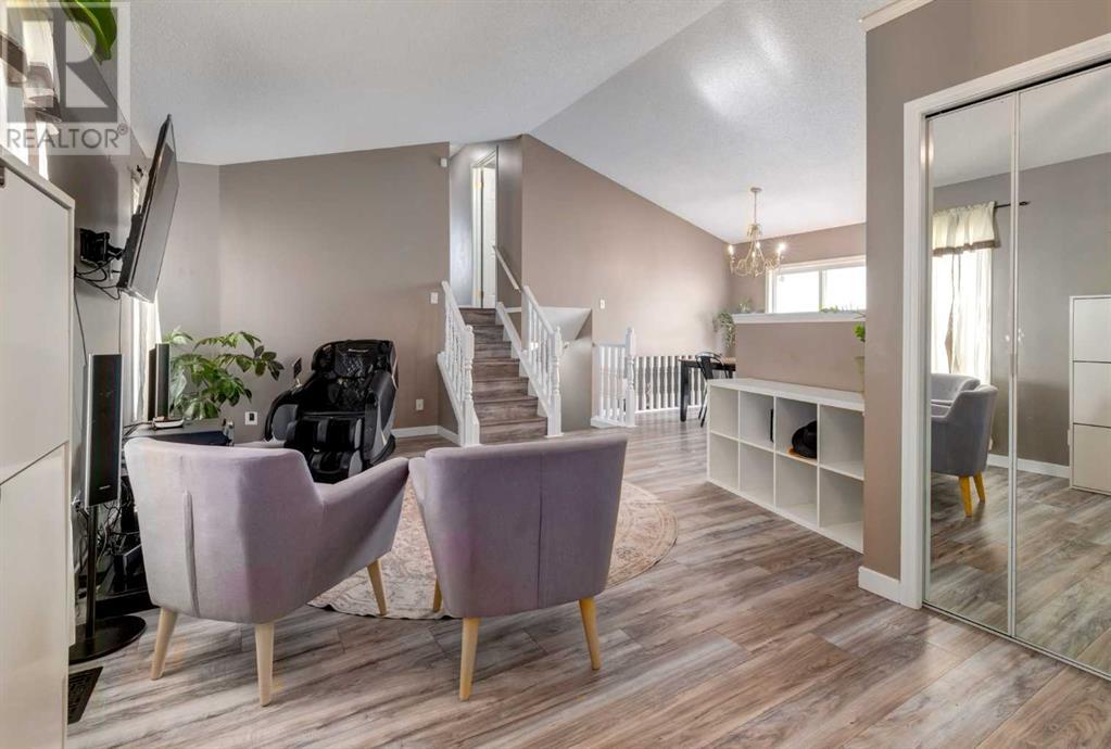Single Family House 4 Level for Sale in  Los Alamos Place NE Monterey Park Calgary 