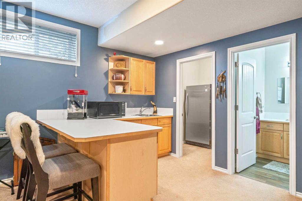 Photo 10 of 41 Copeland Avenue, Langdon AB