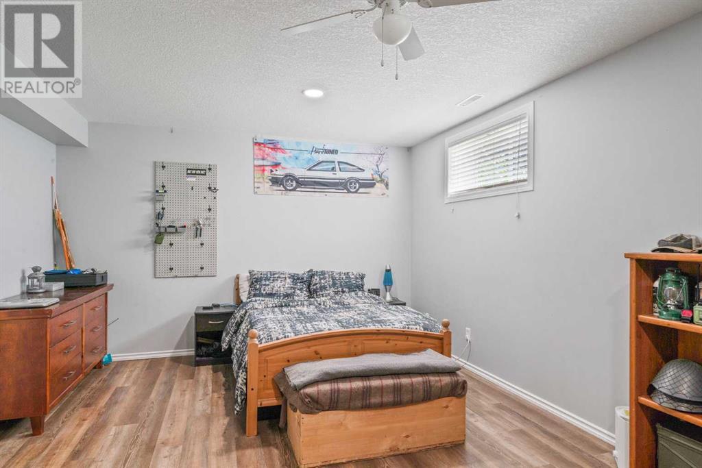 Photo 15 of 41 Copeland Avenue, Langdon AB