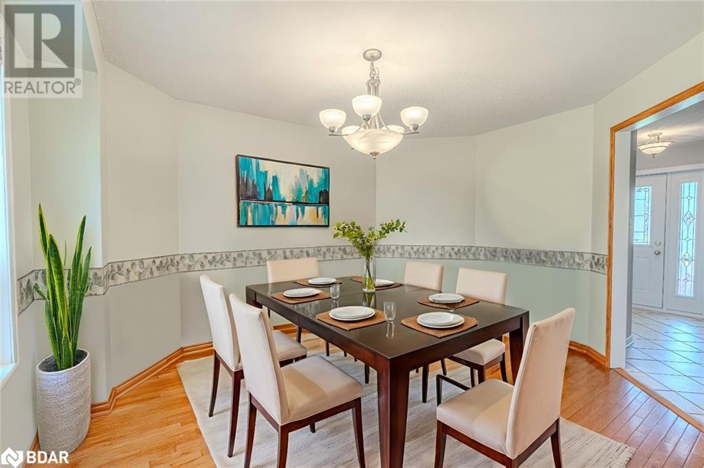 Photo 2 of 36 Ford Street, Barrie ON