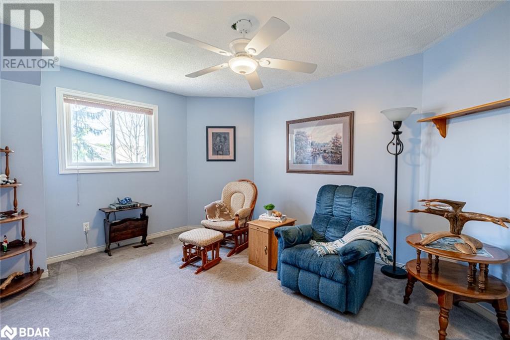 Photo 13 of 36 Ford Street, Barrie ON