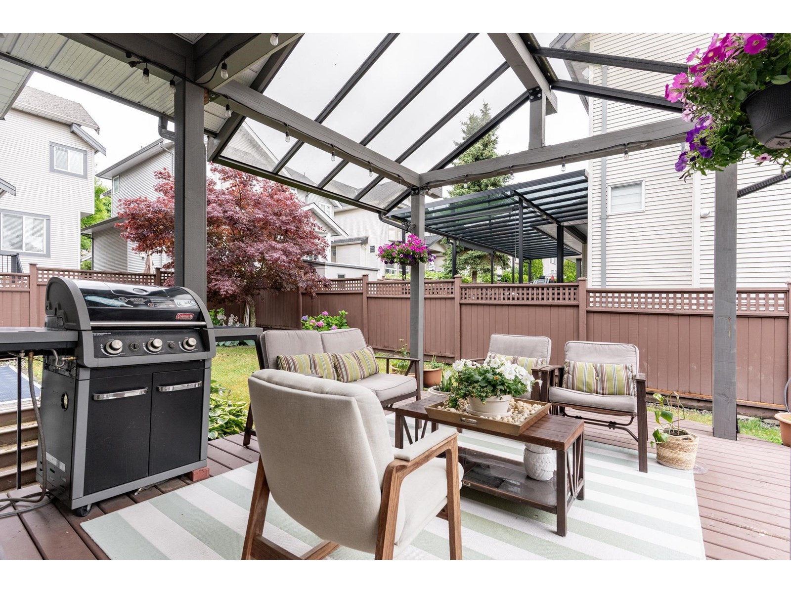 Photo 7 of 19657 69 A Avenue, Langley BC