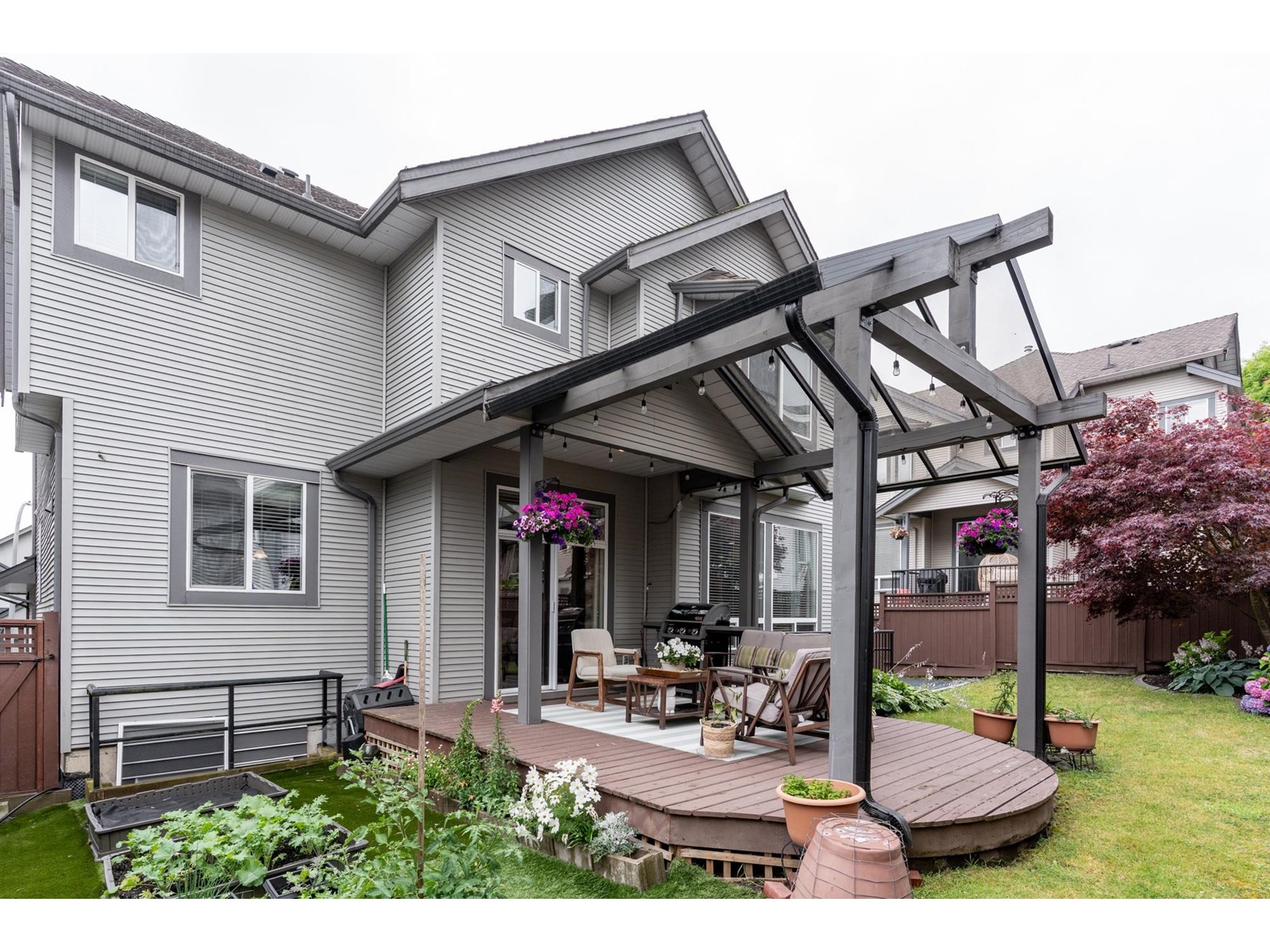 Photo 1 of 19657 69 A Avenue, Langley BC