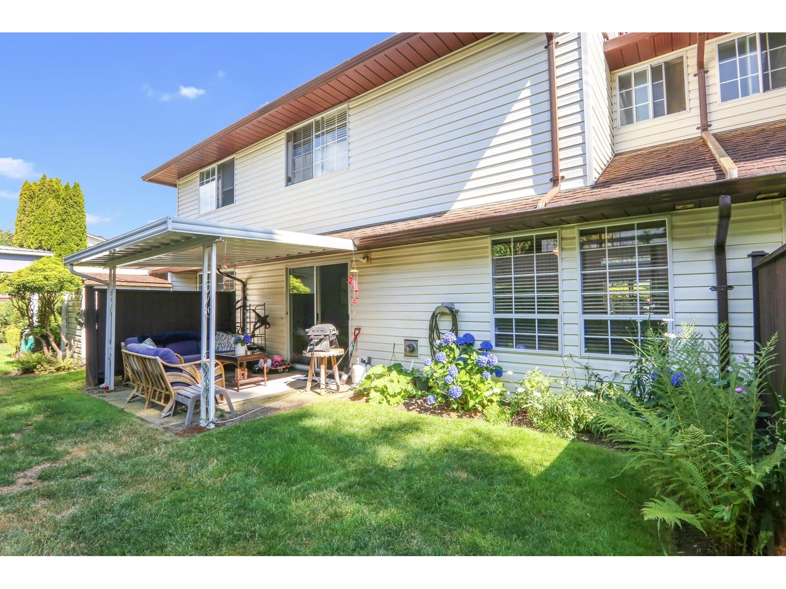Photo 17 of 3 34942 Mt Blanchard Drive, Abbotsford BC