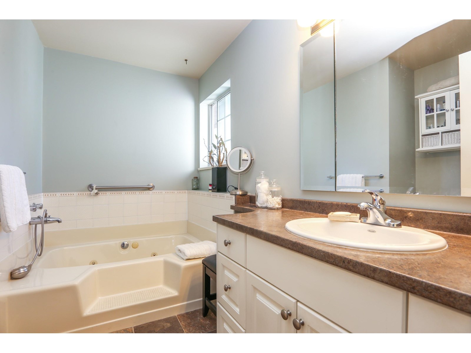 Photo 14 of 3 34942 Mt Blanchard Drive, Abbotsford BC