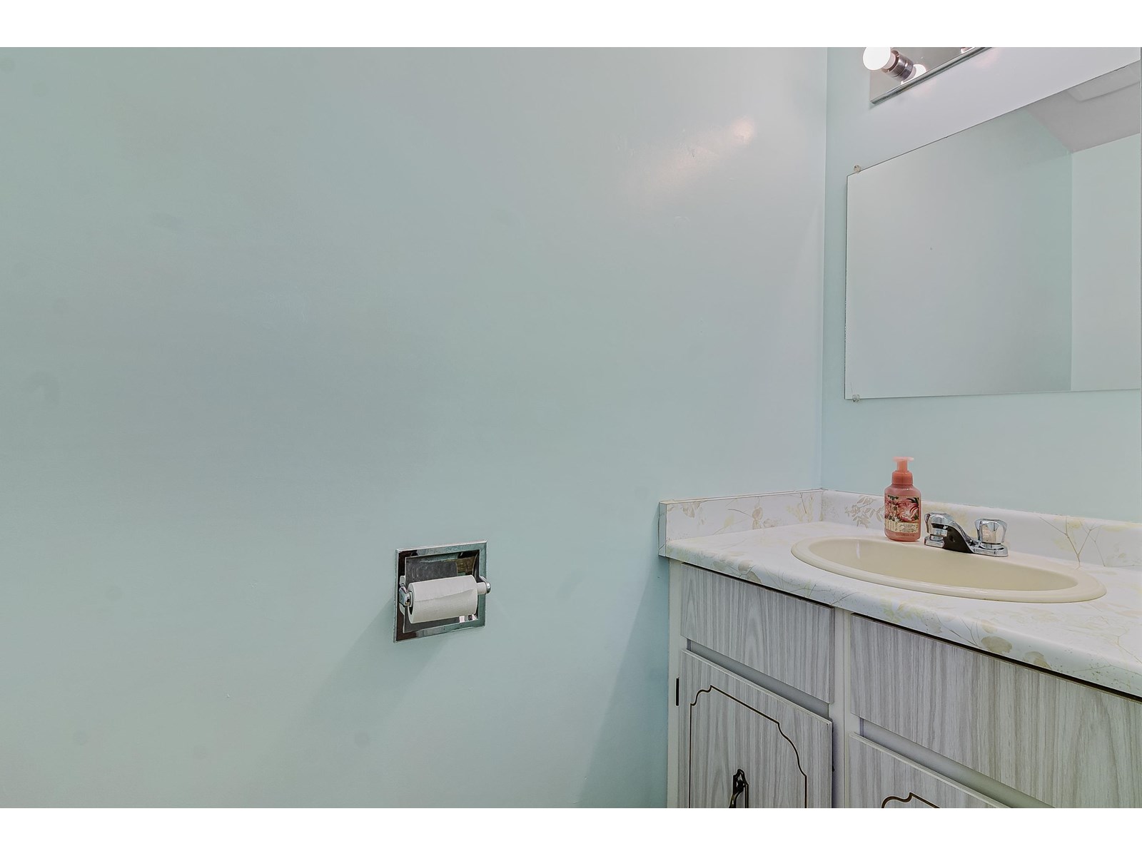 Photo 23 of 2973 265 A Street, Langley BC