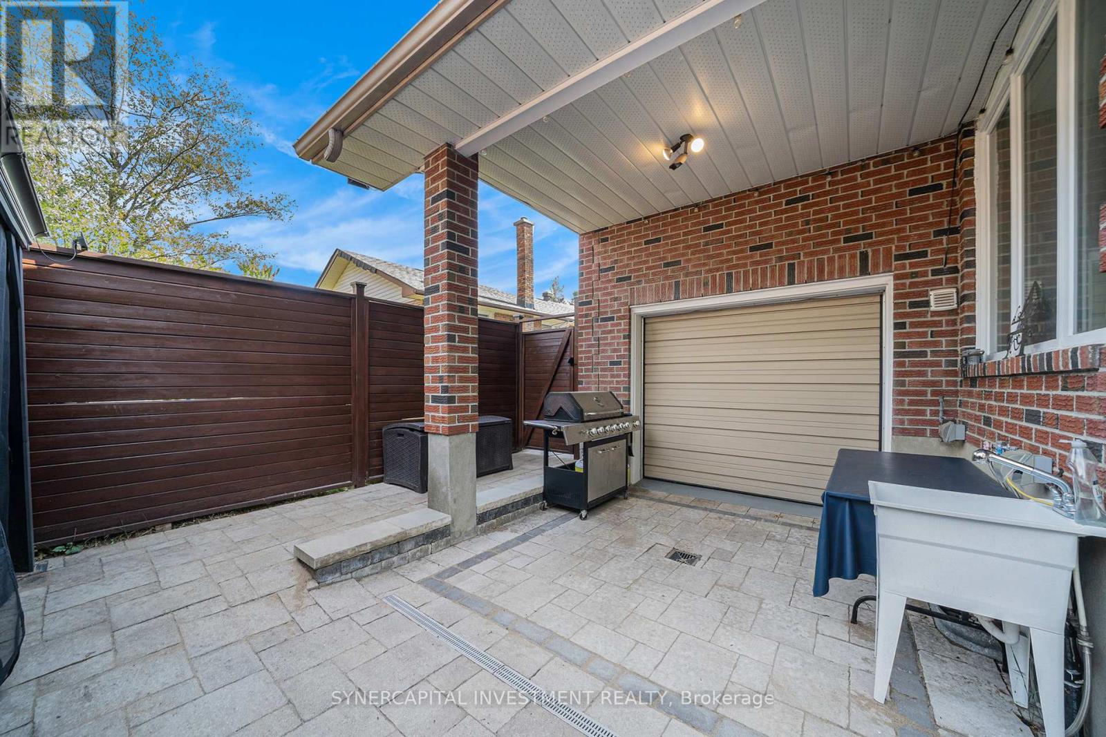 Photo 5 of 3809 Alderwood Street, Ottawa ON