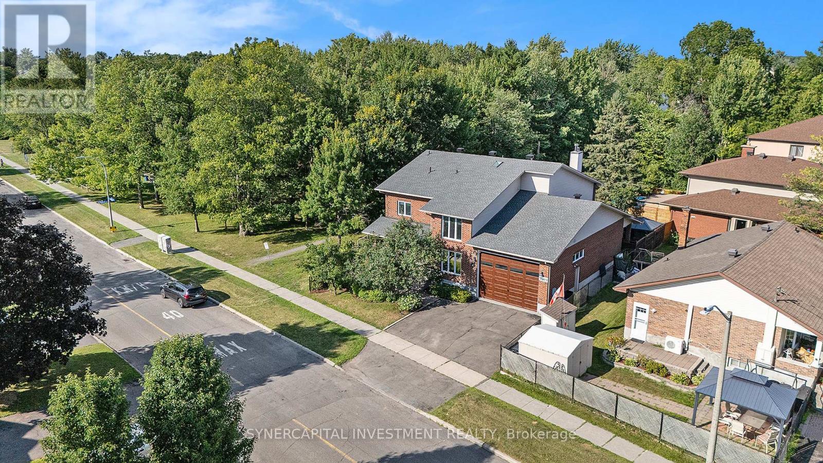 Photo 3 of 3809 Alderwood Street, Ottawa ON