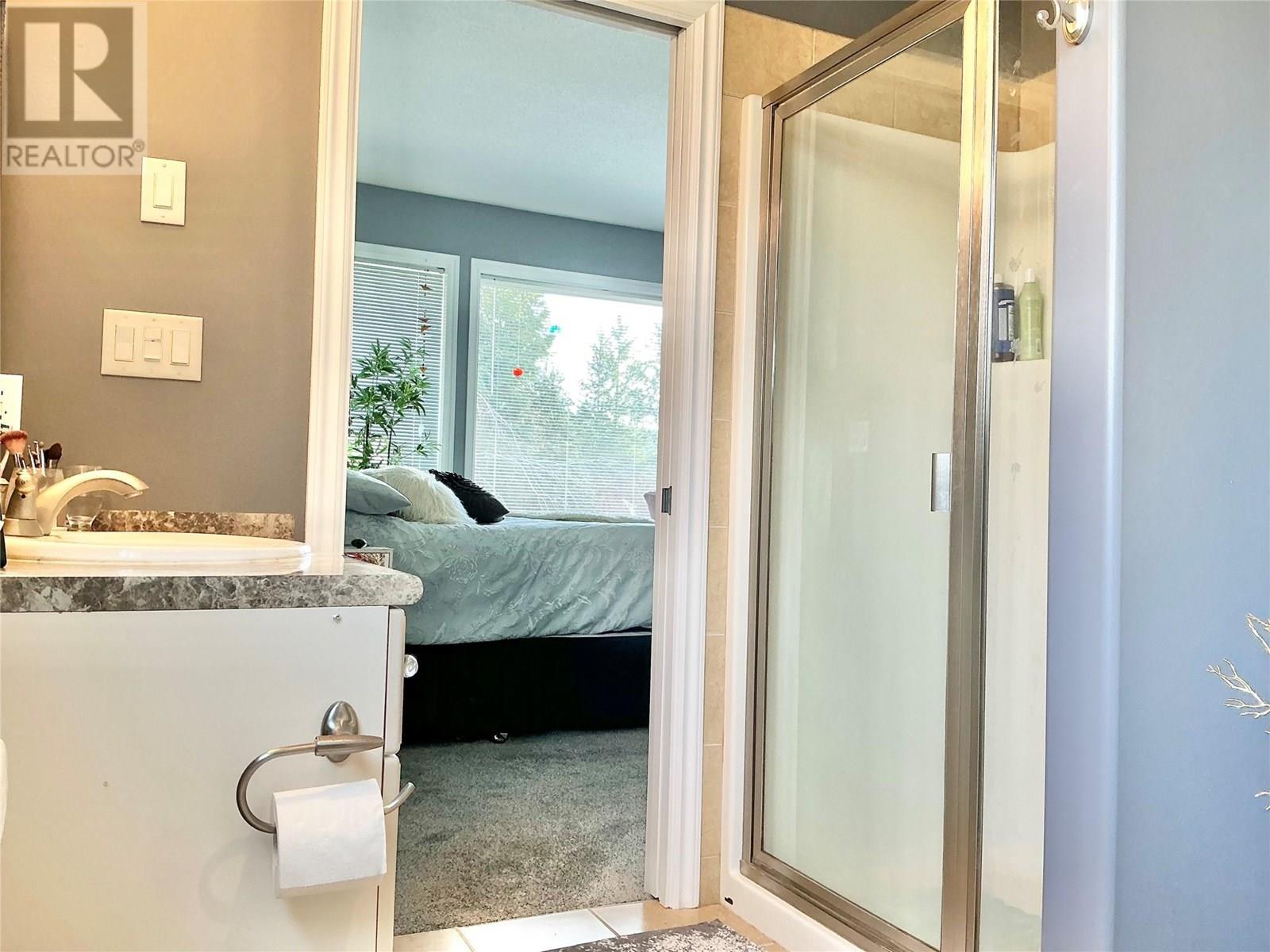 Photo 34 of 2523 Golf View Crescent, Blind Bay BC