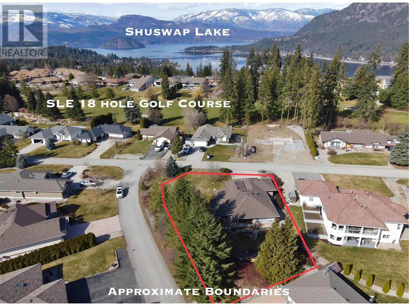 Photo 11 of 2523 Golf View Crescent, Blind Bay BC