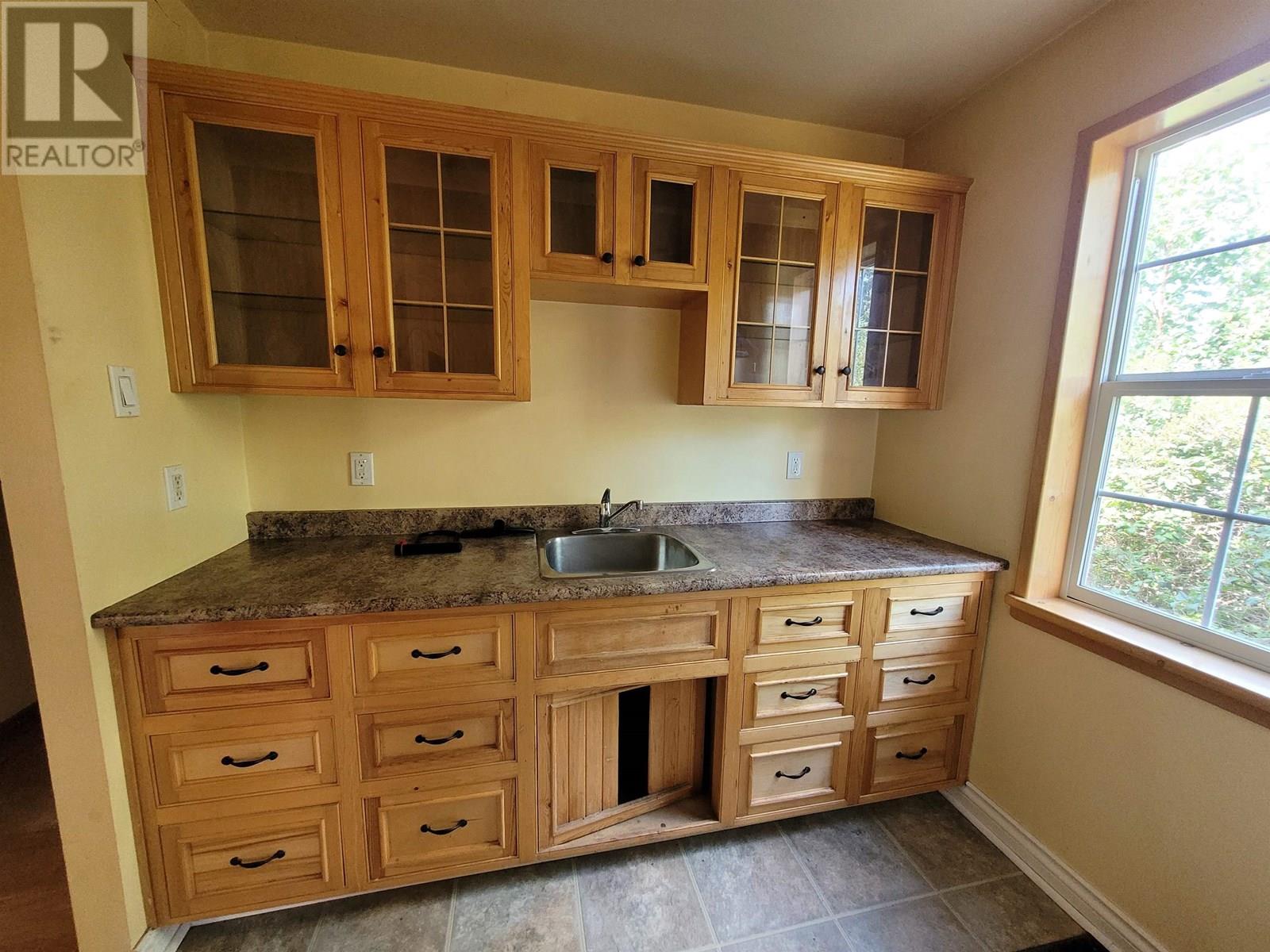 Photo 9 of 225 Alward Street, Prince George BC