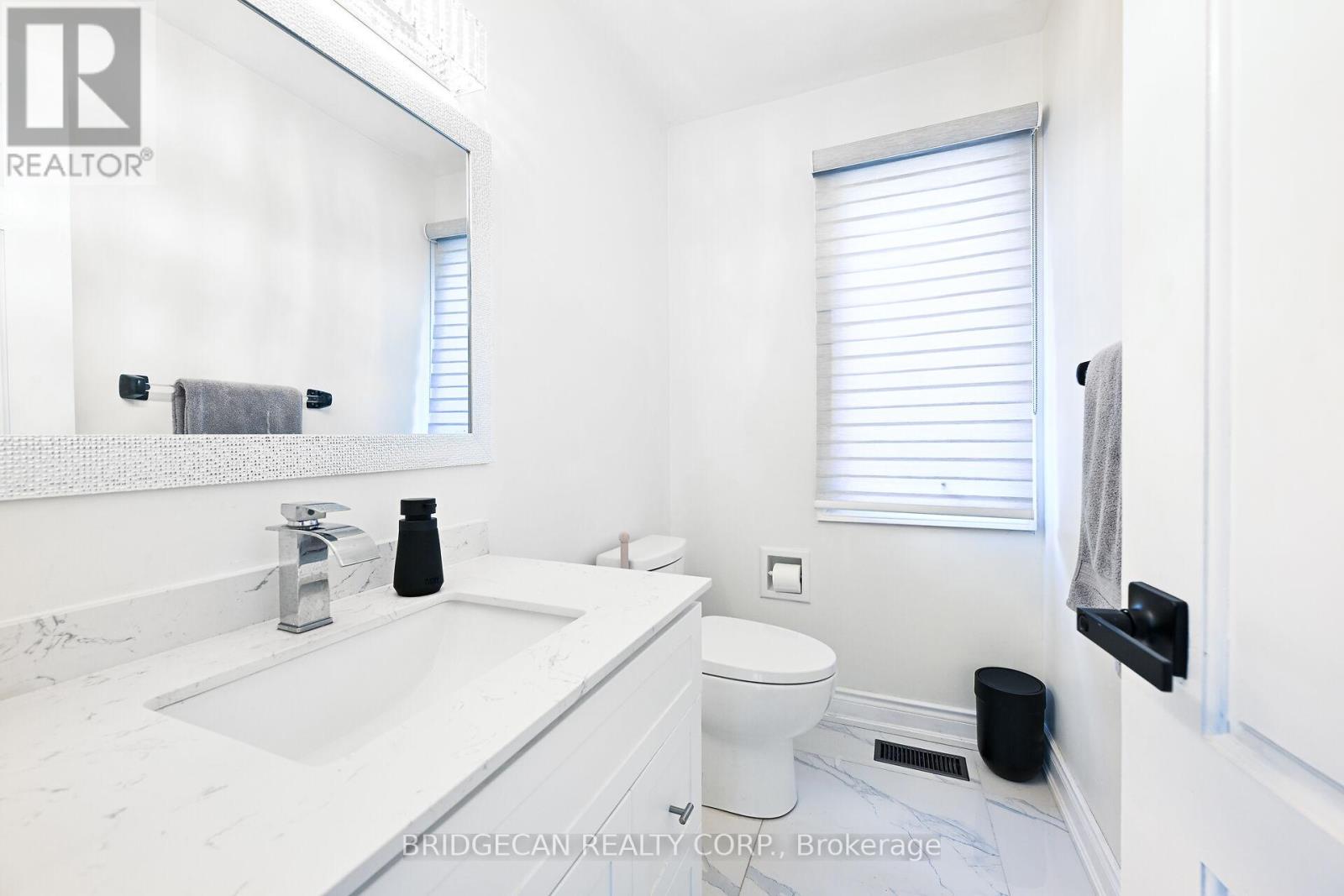 Photo 27 of 25 Highbury Drive, Hamilton ON