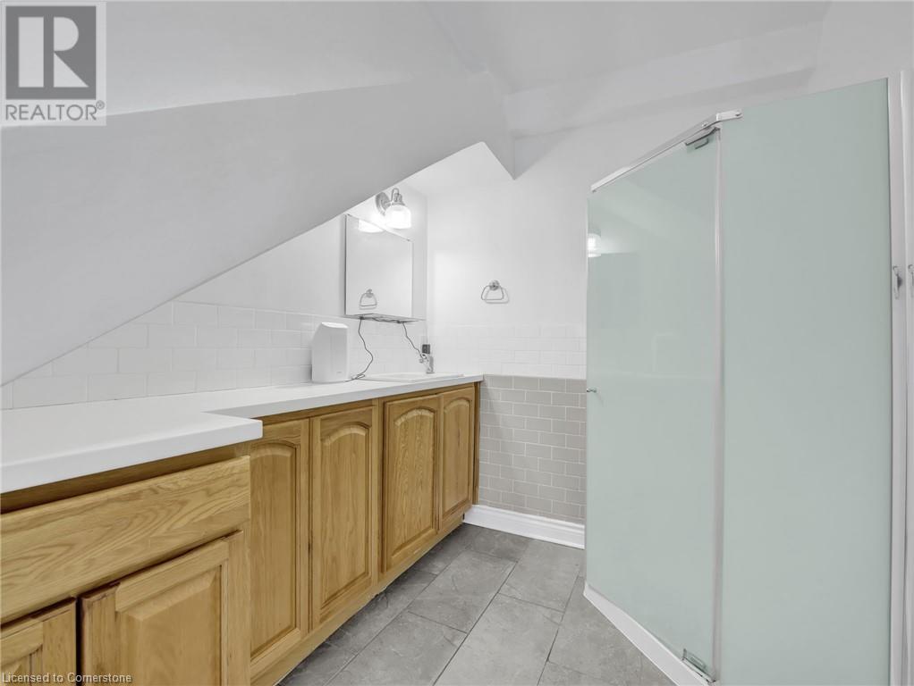 Photo 32 of 214 Mary Street, Hamilton ON