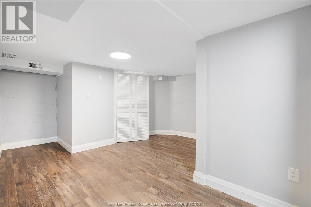 Photo 7 of 2653 Alexis Street, Windsor ON