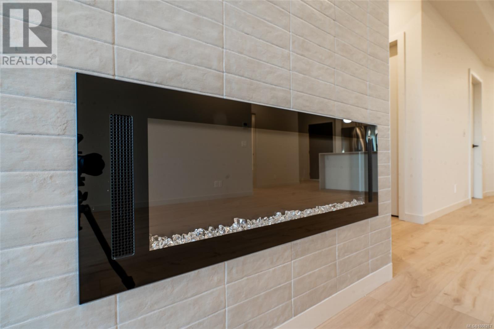 Photo 10 of 510 958 Pharoah Mews, Langford BC