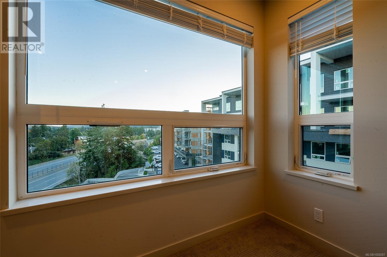 Photo 30 of 510 958 Pharoah Mews, Langford BC