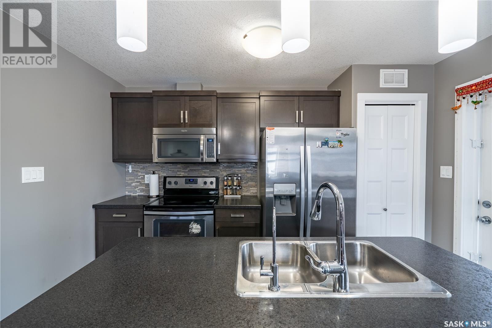 Photo 9 of 13 5301 Beacon Drive, Regina SK