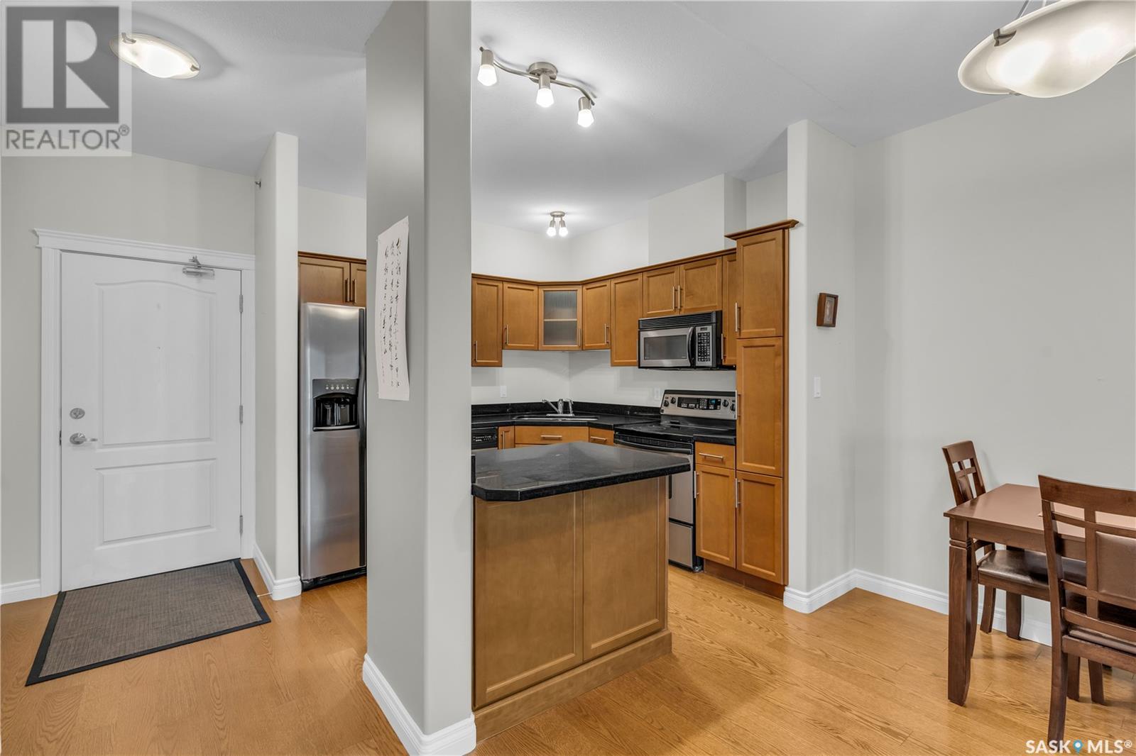 Single Family House High rise for Sale in   Nelson ROAD Saskatoon 