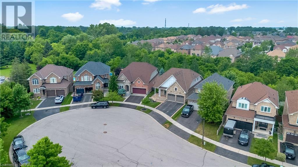 Photo 47 of 42 Davidson Court, Brantford ON