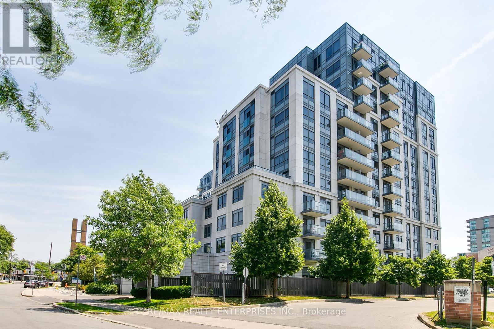 Photo 22 of 411 35 Saranac Boulevard, Toronto ON