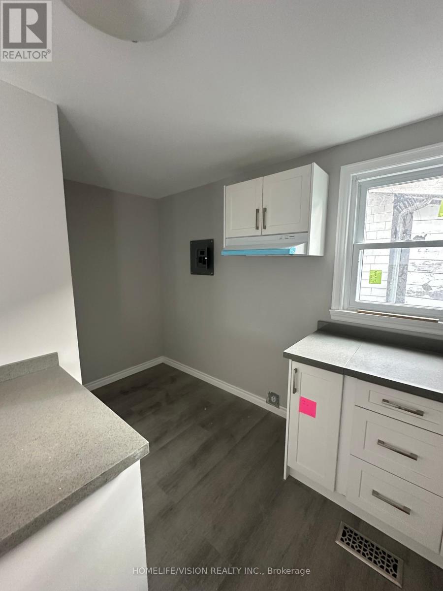 Photo 4 of 22 Kirkland Street W, Kirkland Lake ON