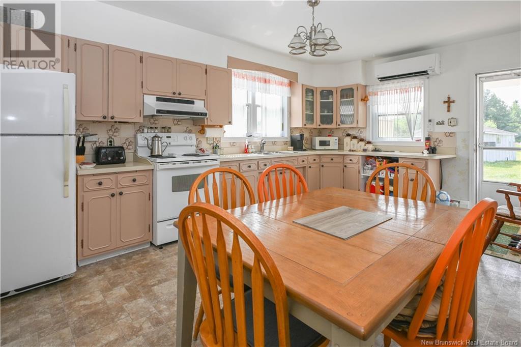 Photo 8 of 7934 Rue Saint Paul Street, Bascaraquet NB
