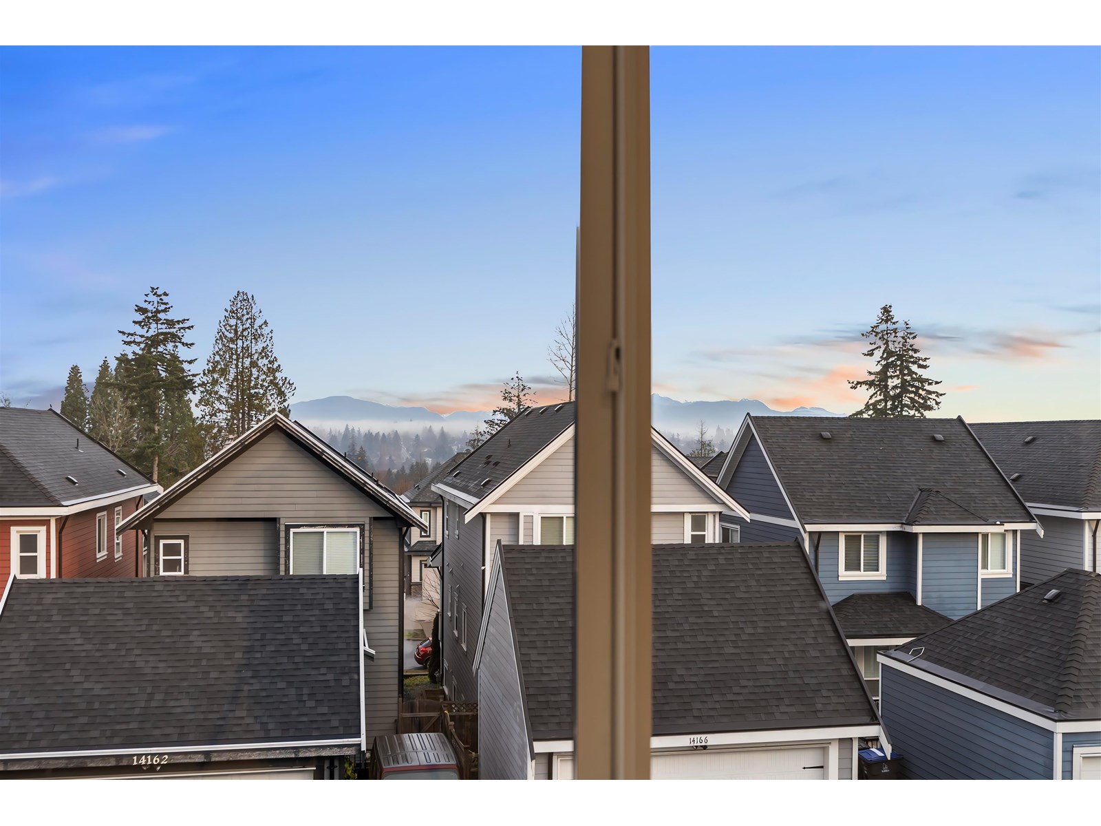 Photo 31 of 14165 60 A Avenue, Surrey BC