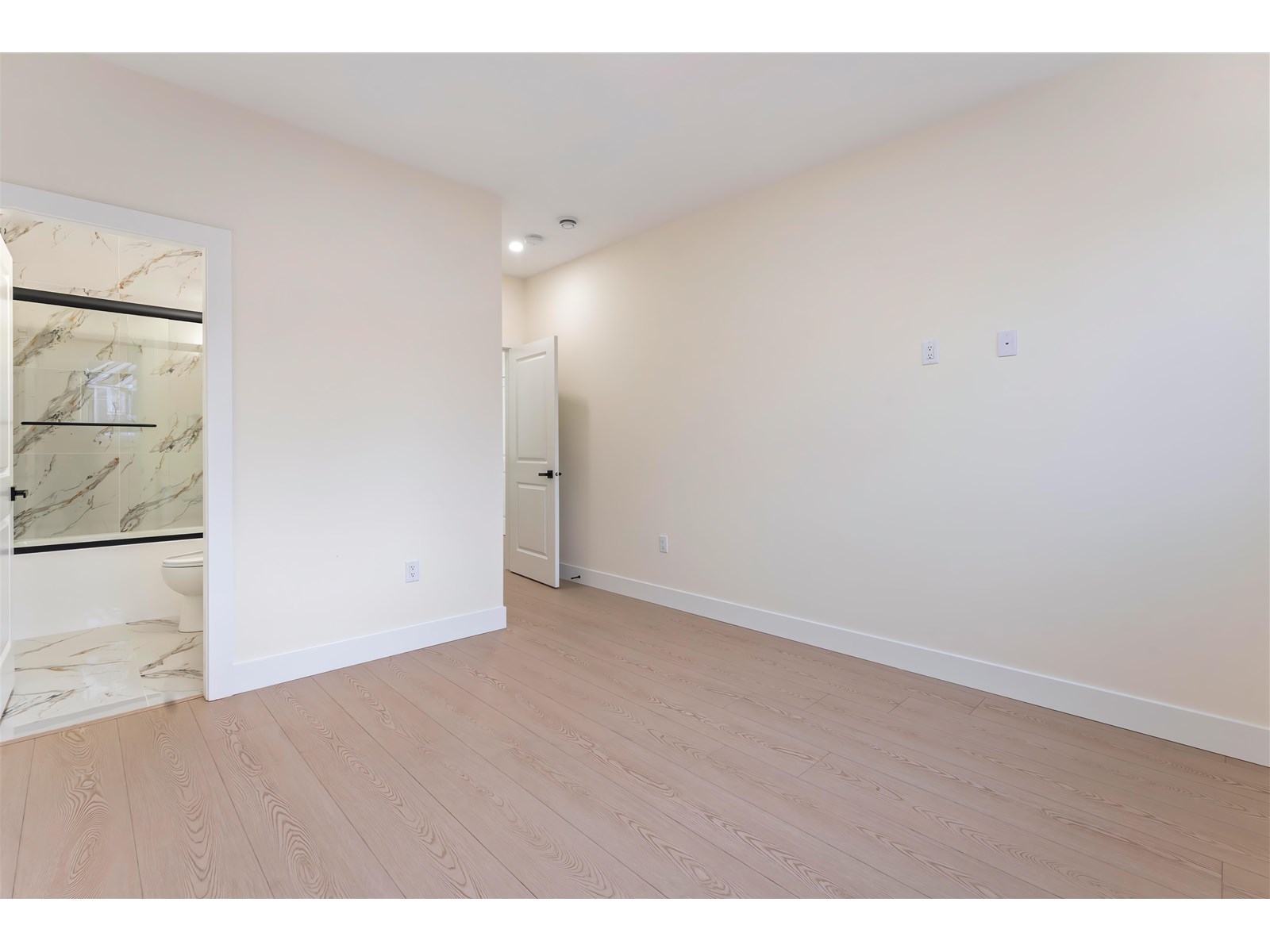 Photo 1 of 14165 60 A Avenue, Surrey BC
