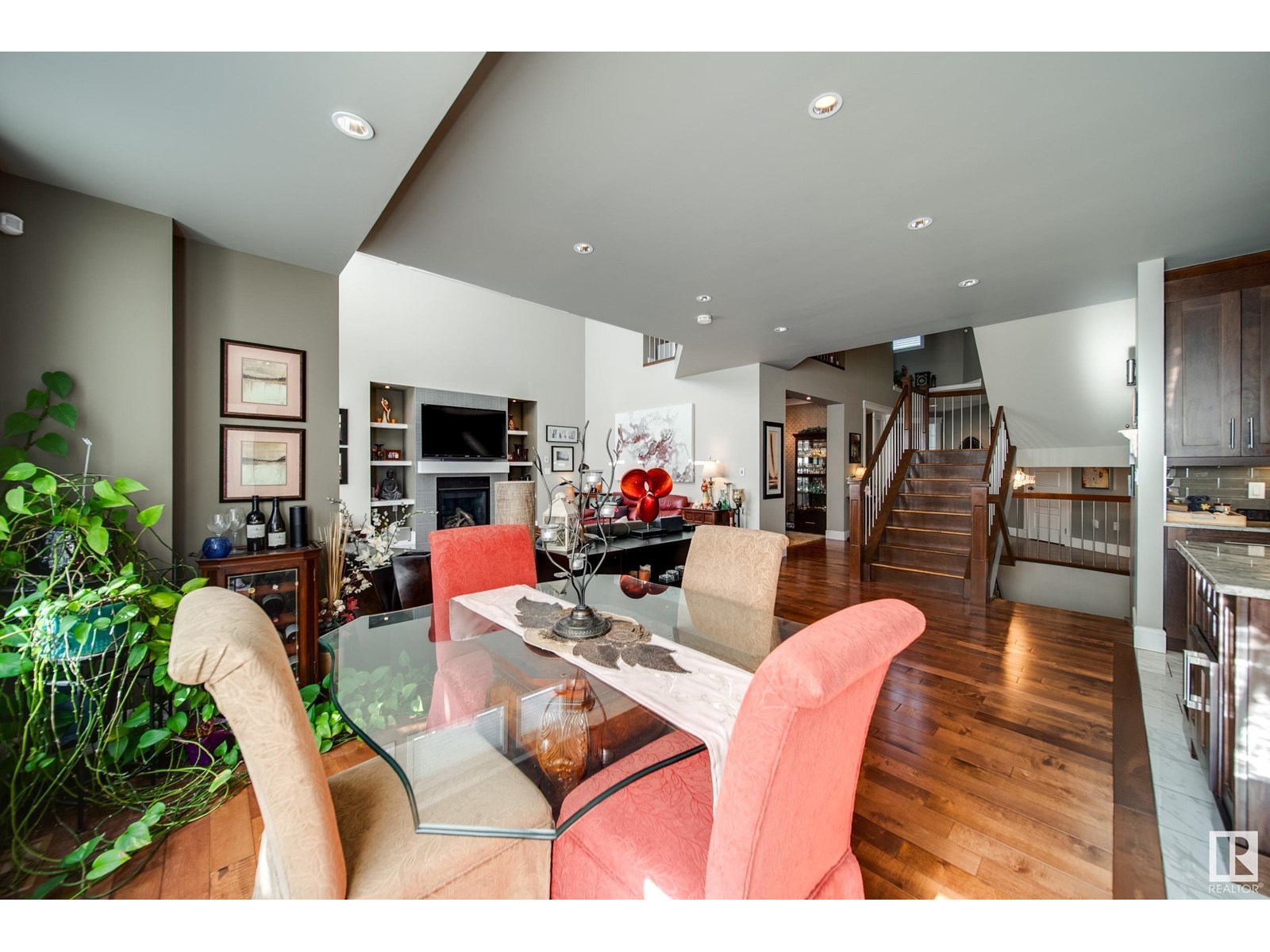 Photo 17 of 5410 Mcluhan End En Nw, Edmonton AB